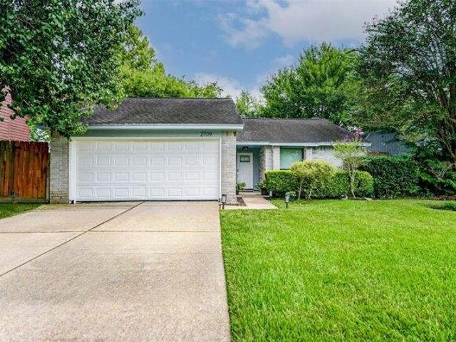 House for sale in League City, Texas