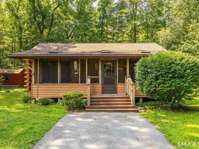 House for sale in Lebanon, Southeastern Connecticut Planning Region
