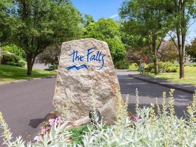Condo for sale in New Hampshire