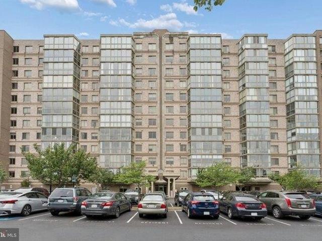 Condo for sale in Virginia