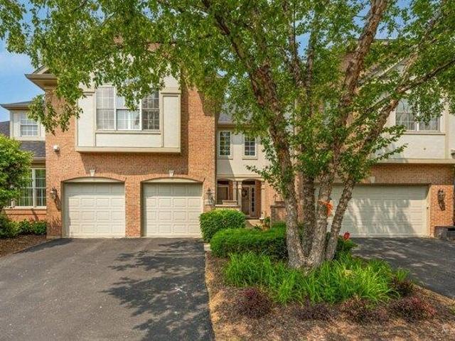 House for sale in Lemont, Illinois