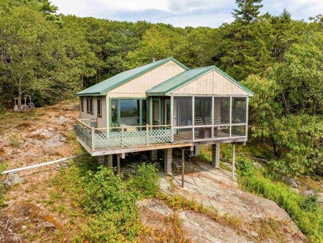 House for sale in New Hampshire
