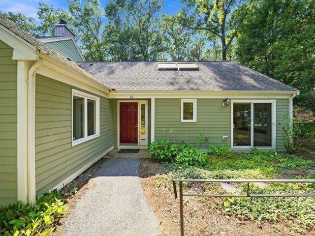 Condo for sale in Lexington, Massachusetts