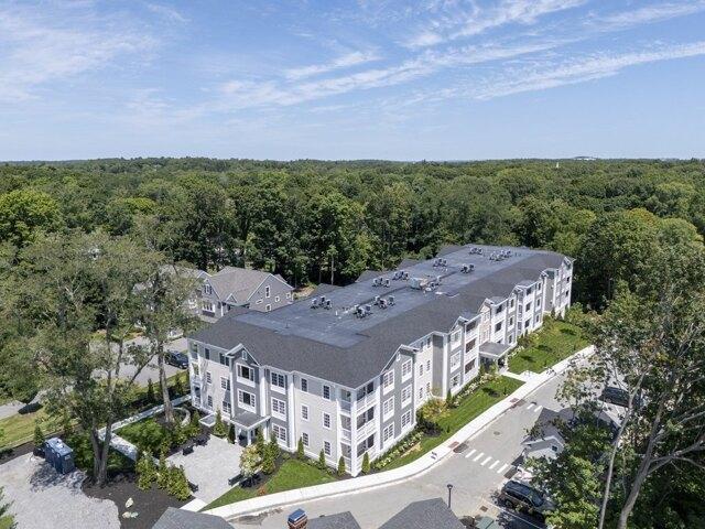 Condo for sale in Lexington, Middlesex County