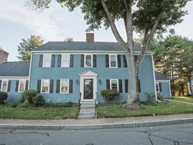 Condo for sale in Lexington, Middlesex County