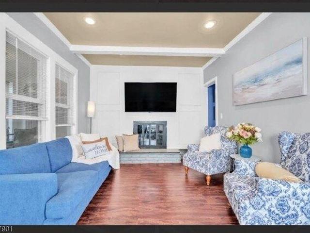 House for sale in Linden, New Jersey