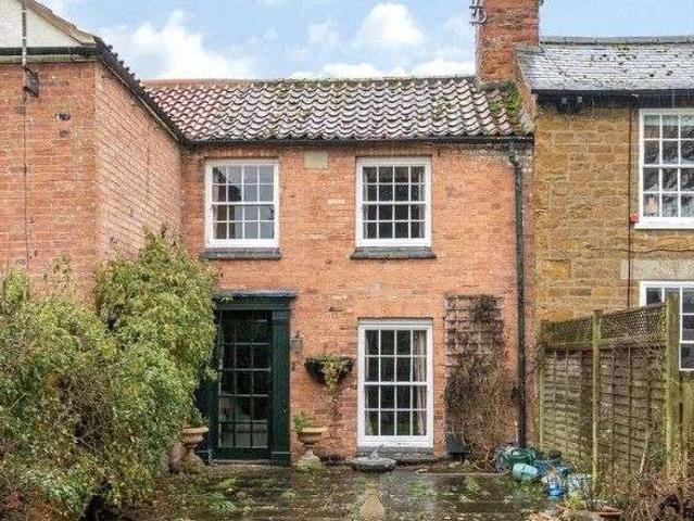 Cottage for sale in Brentingby, Leicestershire