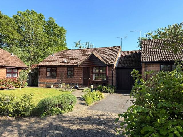 House for sale in Westborough, Surrey