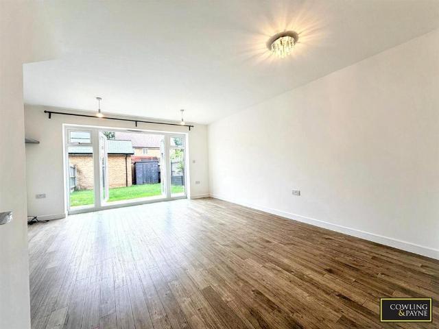 House for sale in Chipping Hill, Essex