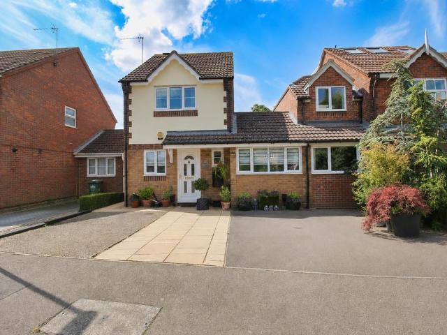House for sale in Broxbourne, Hertfordshire