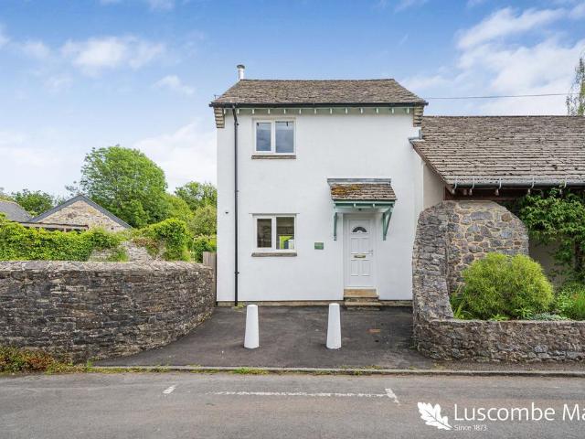 House for sale in Stoop Cross, Teignbridge