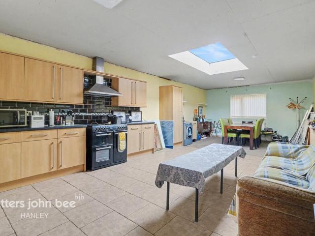 House for sale in Burslem, Stoke-on-Trent