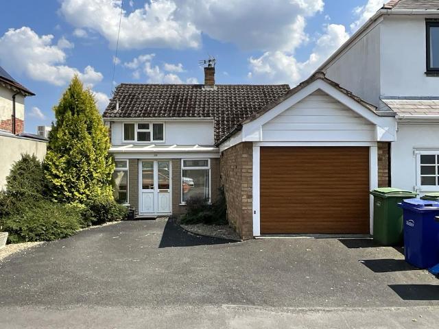 House for sale in Halesowen, West Midlands