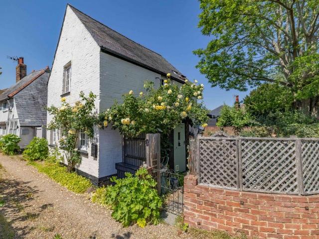 House for sale in Wingham, Ash