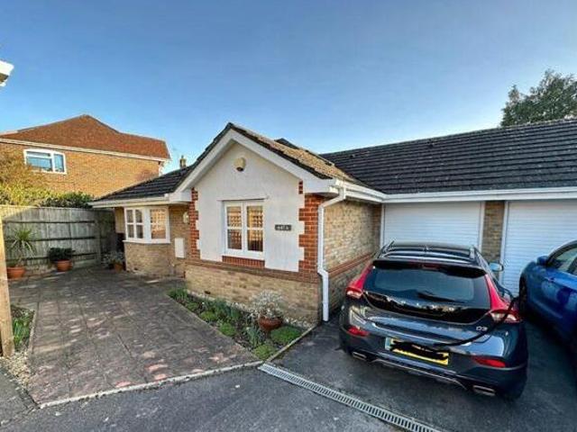 House for sale in Barton Stacey, Hampshire