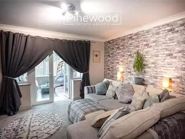 House for sale in Pulford