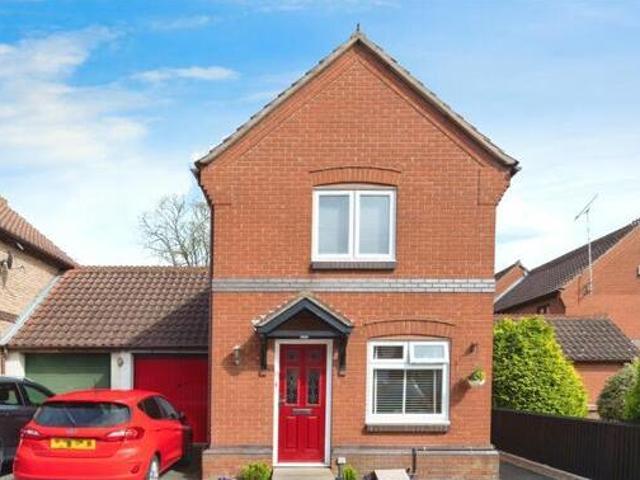 House for sale in Badgers Dene, Grays
