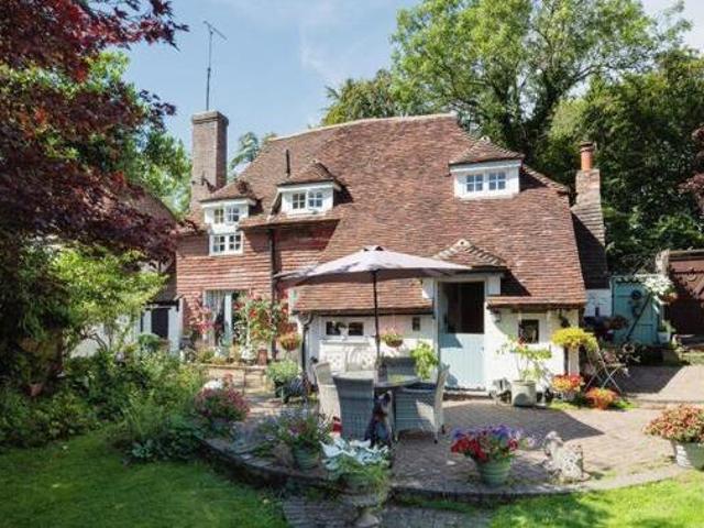 House for sale in Heathlands, East Sussex