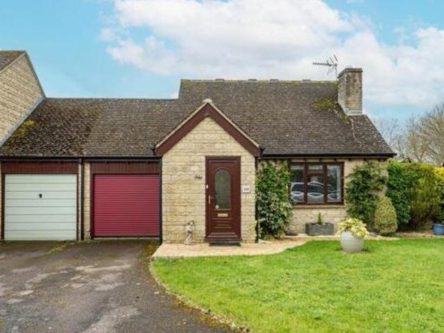 House for sale in Deer Park, Black Bourton