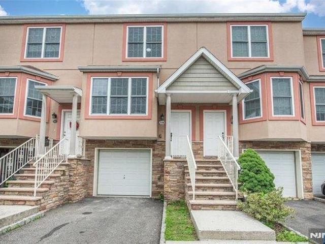 House for sale in Passaic, New Jersey