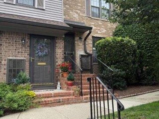 Condo for sale in Passaic, New Jersey