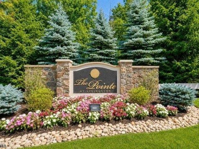 Condo for sale in Livingston, New Jersey