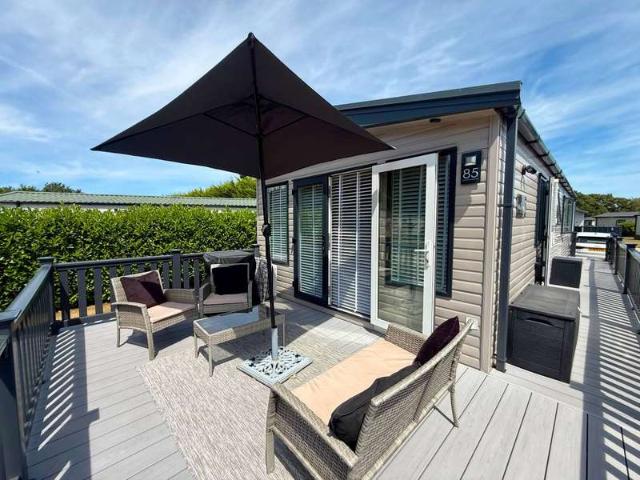 Cottage for sale in Winford, Newchurch