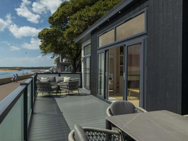 Cottage for sale in Mudeford, Christchurch