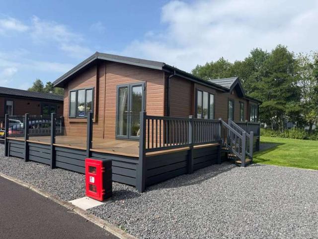 Cottage for sale in Cotebrook, Cheshire