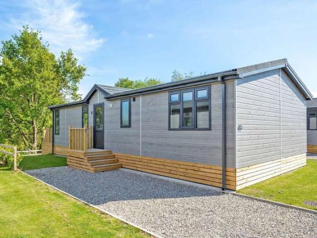 Cottage for sale in Strensall with Towthorpe, Strensall
