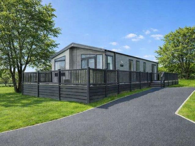 Cottage for sale in Allerthorpe