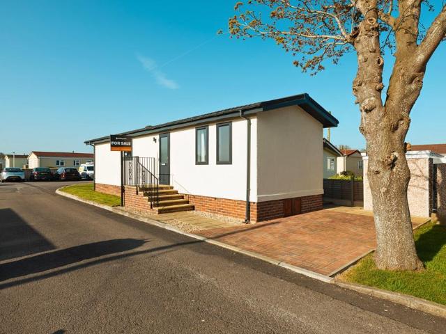 Park Home for sale in Ruishton