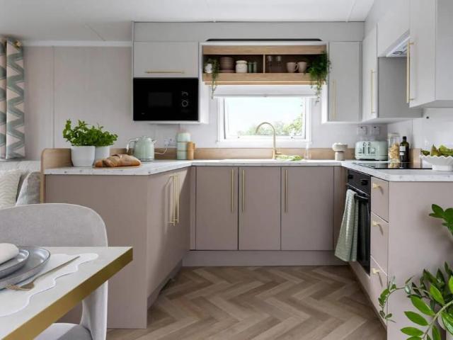 House for sale in Kingsley Moor, Staffordshire