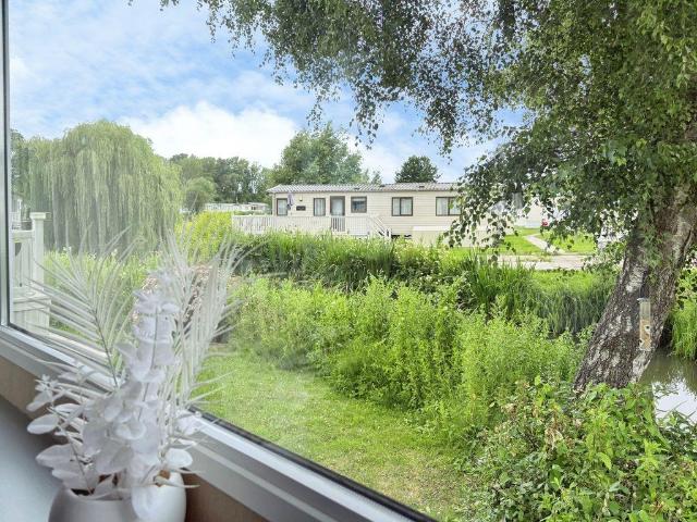 House for sale in Fossebridge, Gloucestershire