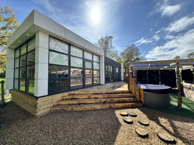 House for sale in Georgia, Greater Manchester