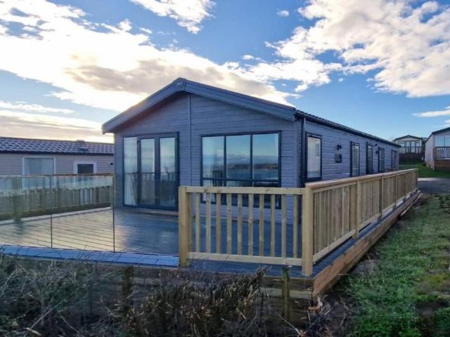 House for sale in Oxwich, Wales