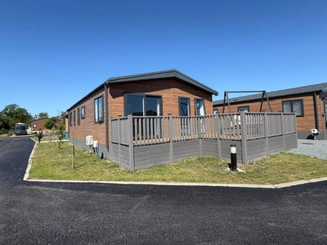 House for sale in Newton Upon Derwent, East Riding Of Yorkshire