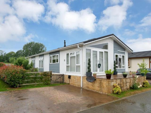 House for sale in Yarwell