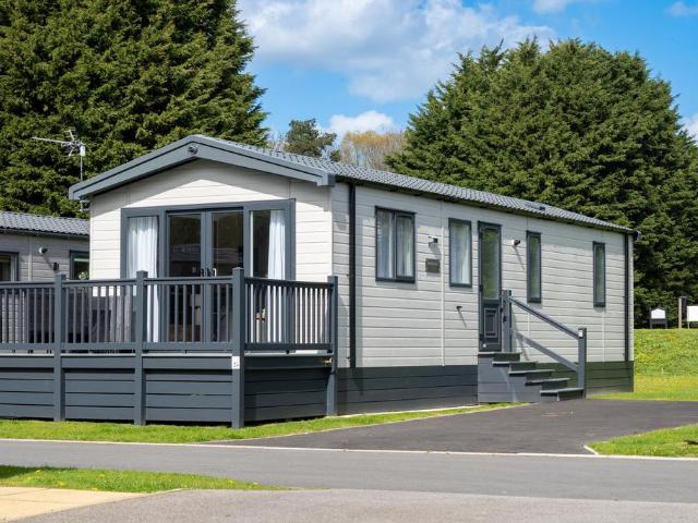 House for sale in Allerthorpe