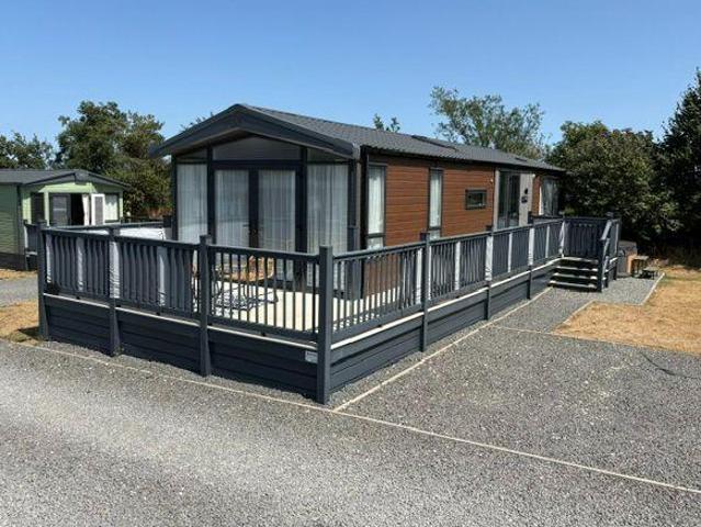 House for sale in East Heslerton, North Yorkshire