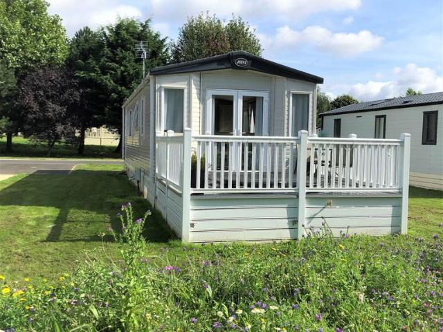 House for sale in Allerthorpe