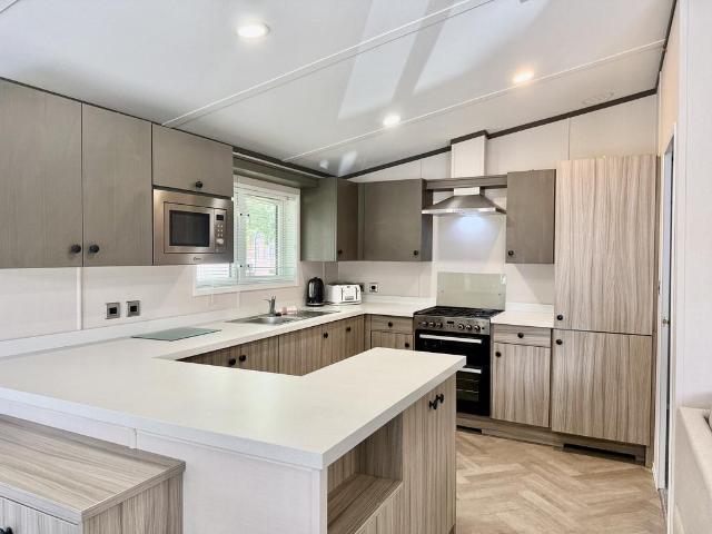 House for sale in Allerthorpe