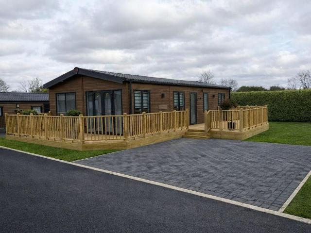 House for sale in Stansted, Bourne Vale