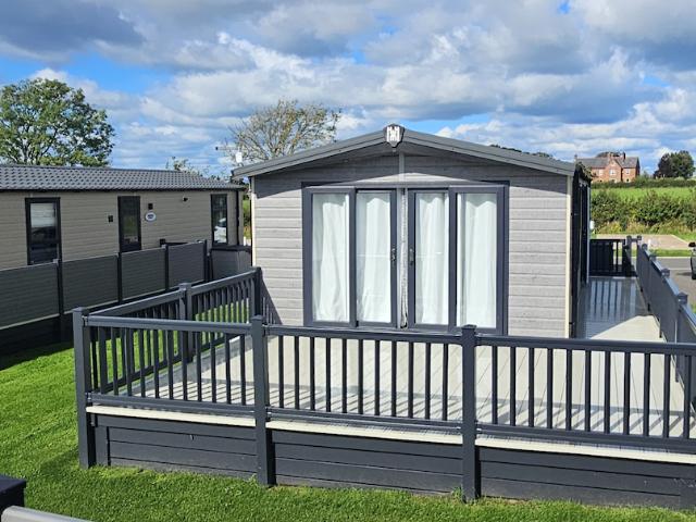 House for sale in Harker