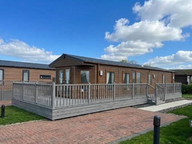 House for sale in Newton Upon Derwent, East Riding Of Yorkshire