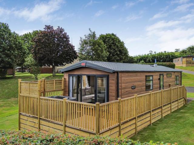 House for sale in Livermead