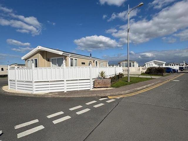 House for sale in Kinmel Bay, Wales