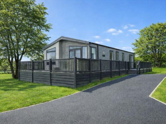 House for sale in Allerthorpe