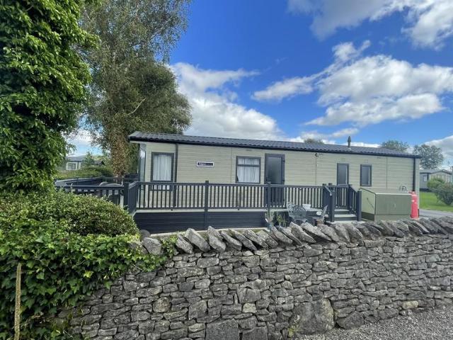 House for sale in Levens