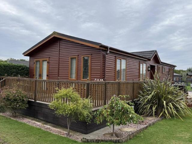 House for sale in Tickton, East Riding Of Yorkshire
